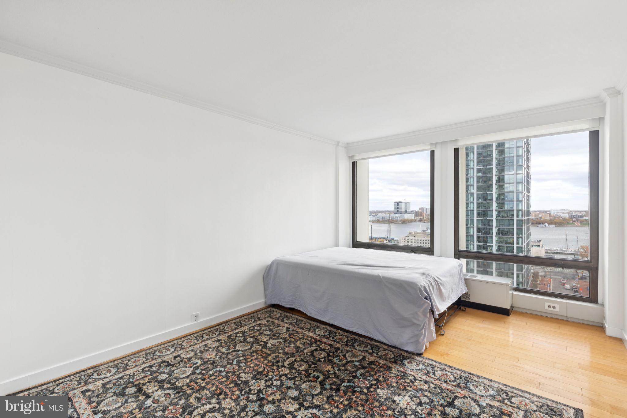 210 LOCUST STREET 15AW