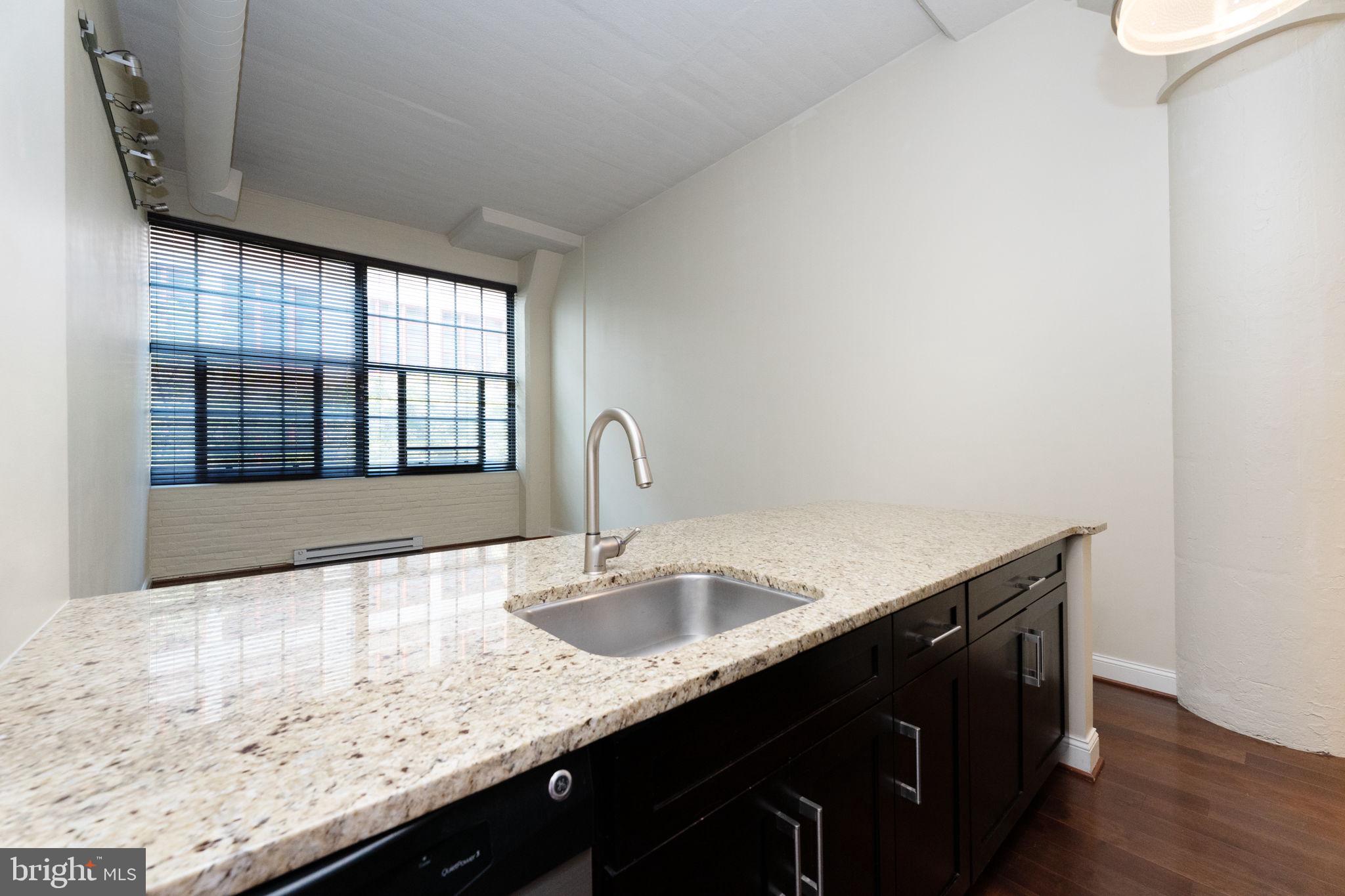 2429 LOCUST STREET 41 319