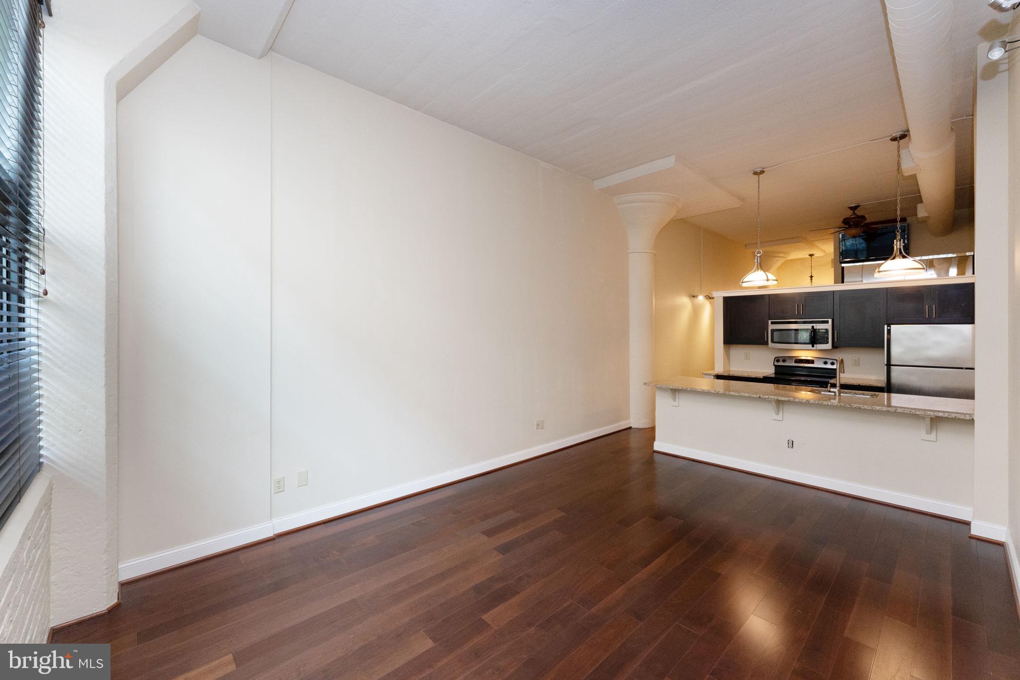 2429 LOCUST STREET 41 319