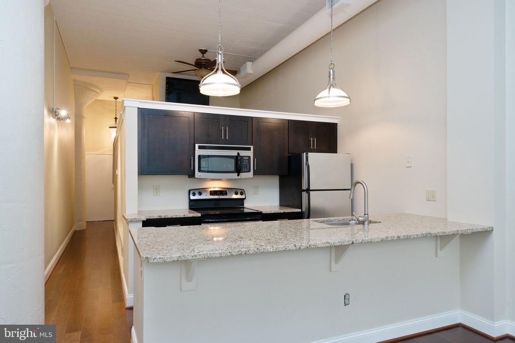 2429 LOCUST STREET 41 319