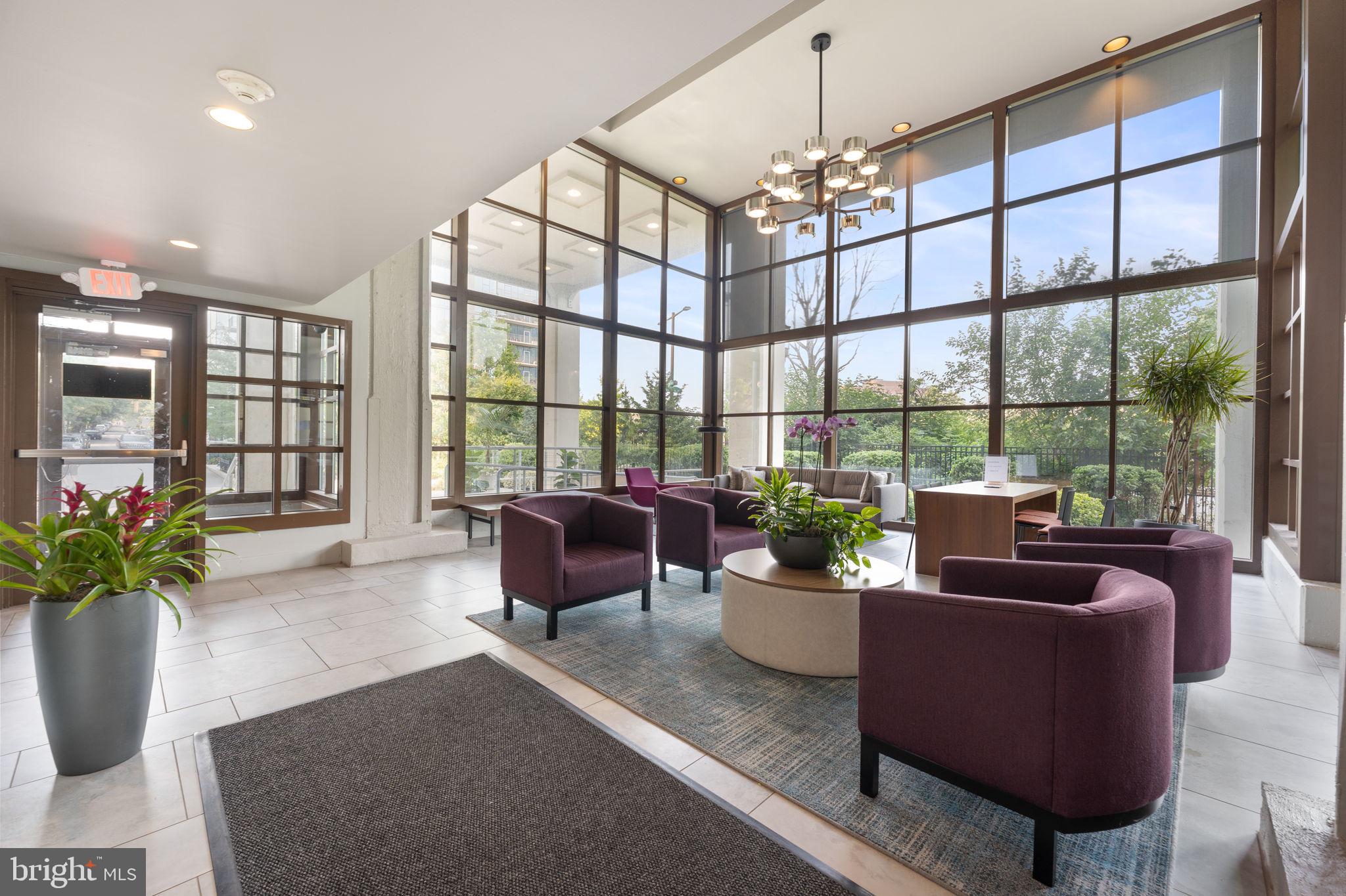 2429 LOCUST STREET 41 319