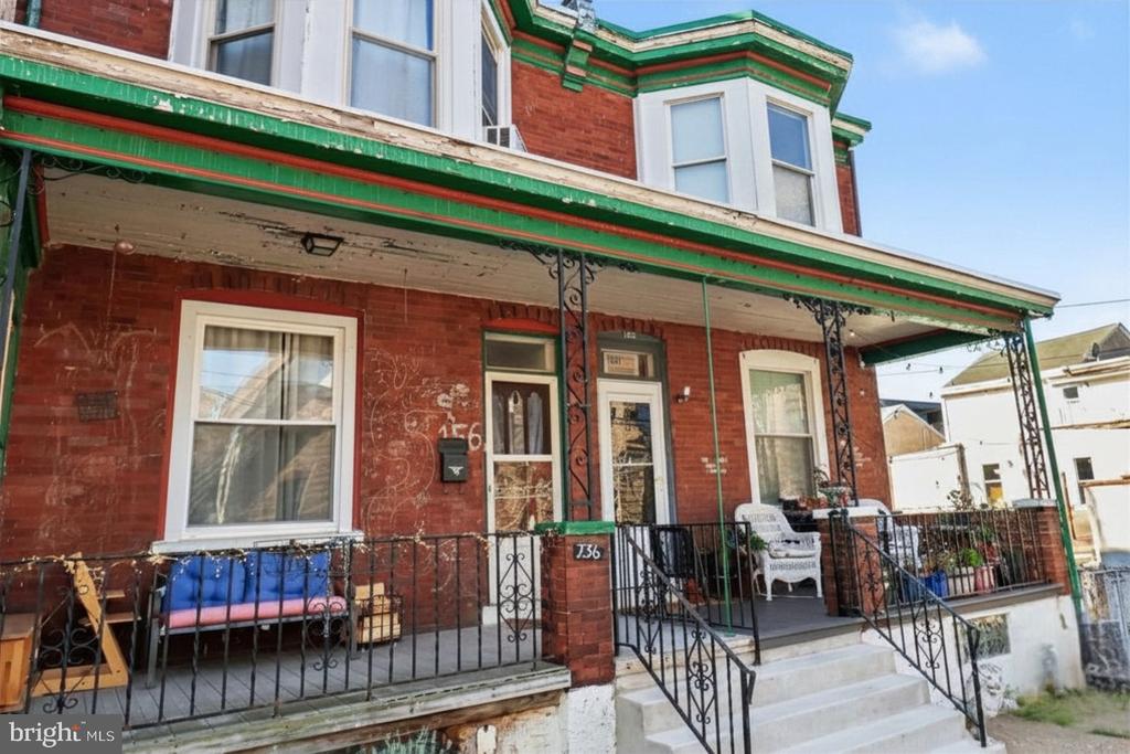 154 W SALAIGNAC STREET