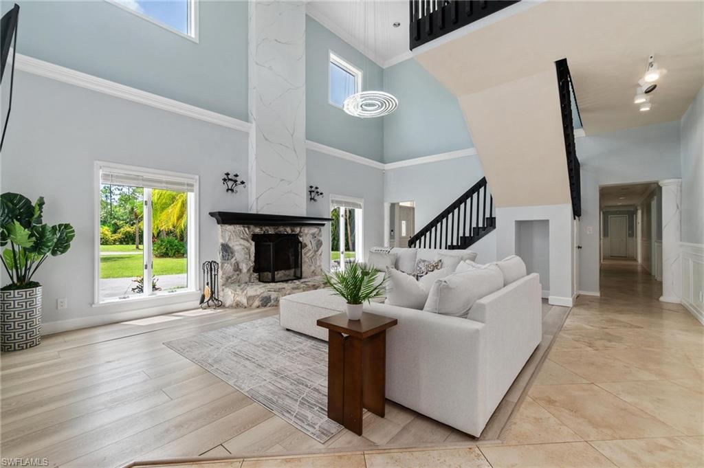 130 1st ST NW