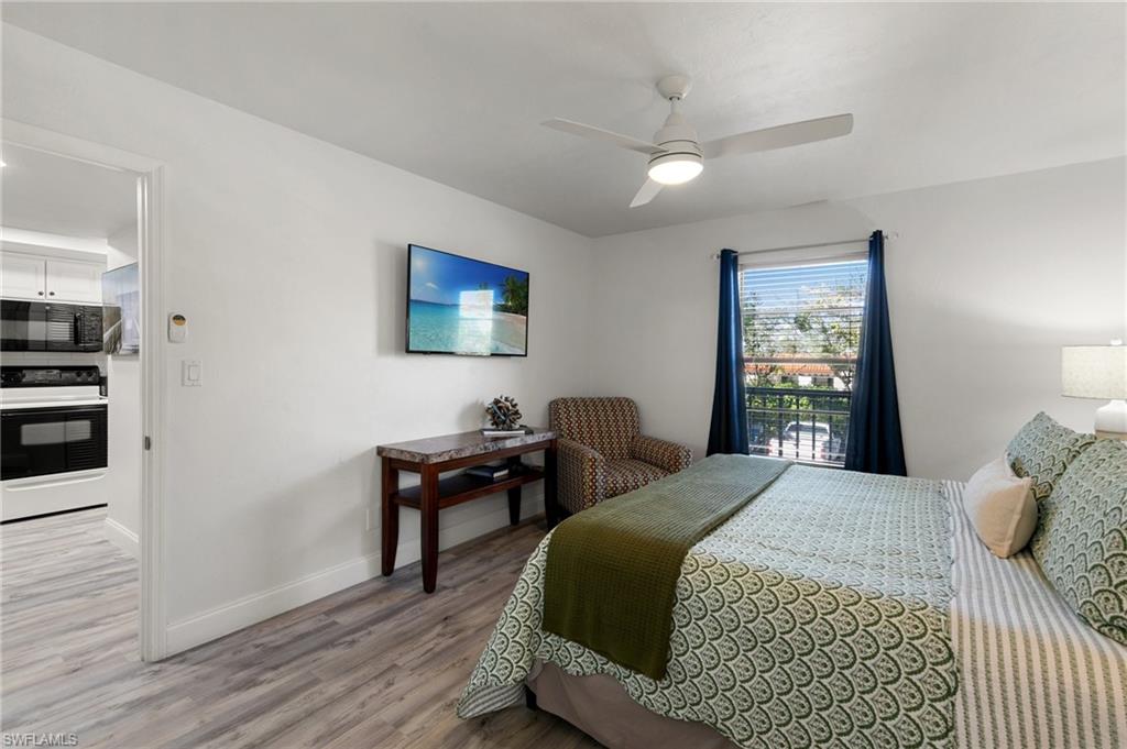 600 Neapolitan WAY # 257
