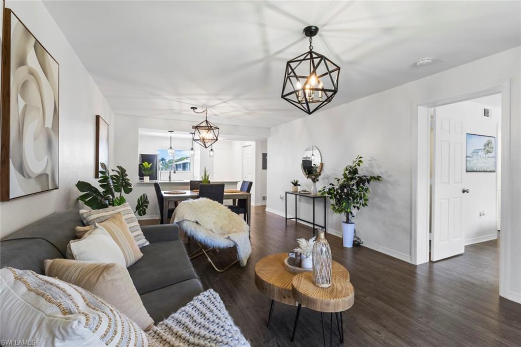 146 Cypress WAY E # 805