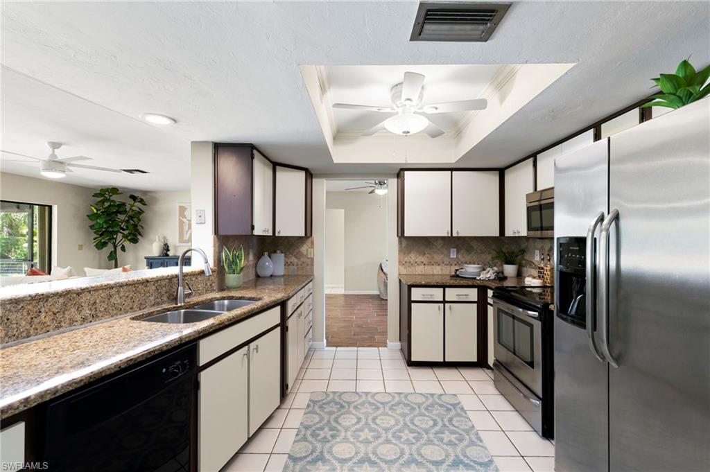 159 Coral Vine DR