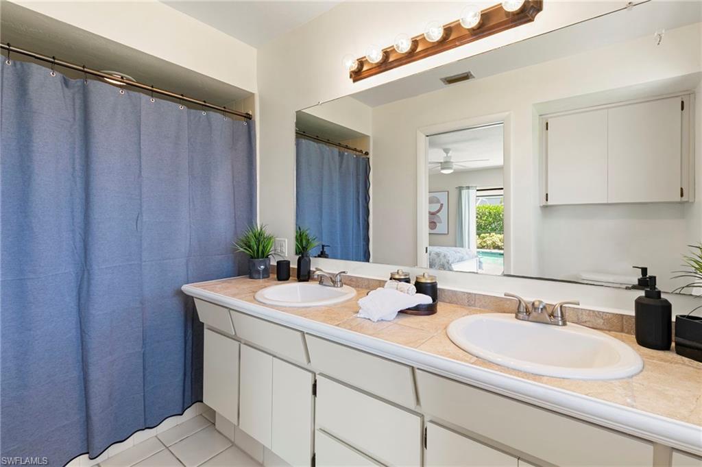 159 Coral Vine DR
