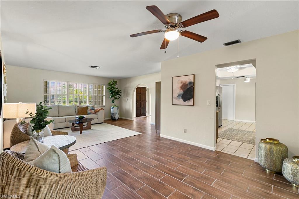 159 Coral Vine DR