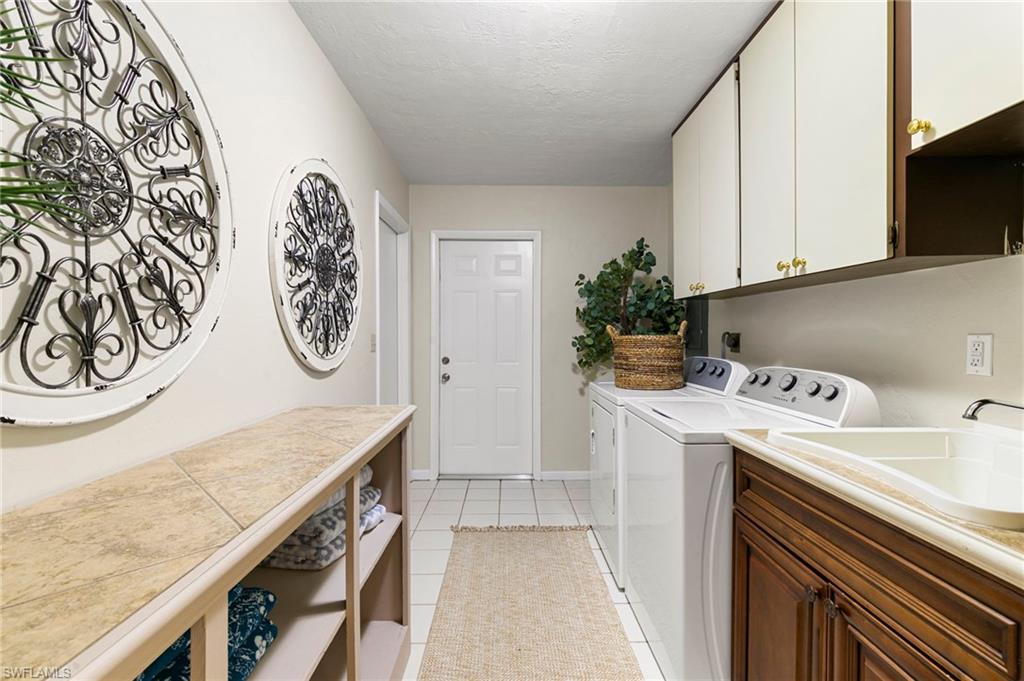 159 Coral Vine DR