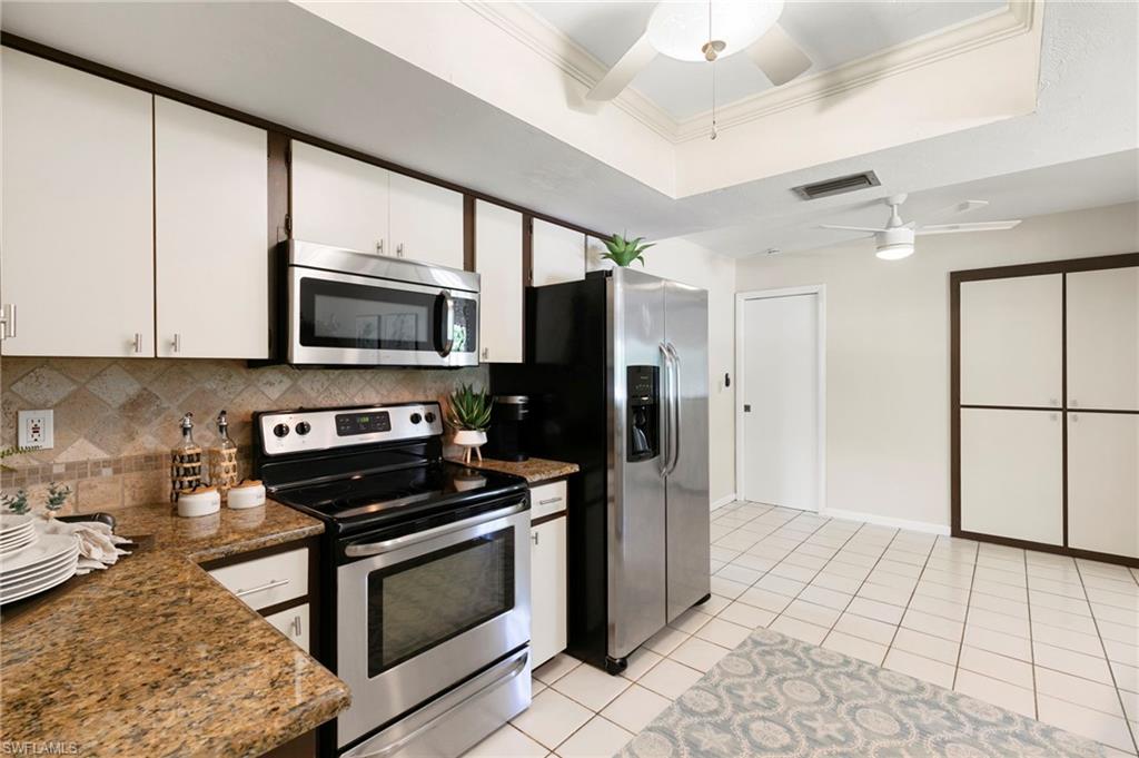 159 Coral Vine DR