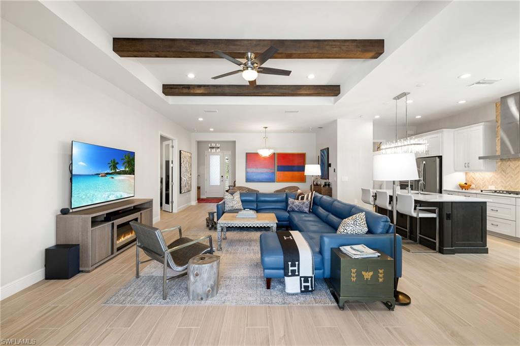 3967 Pegasus WAY