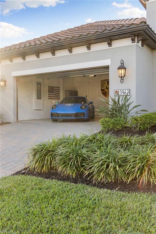 3967 Pegasus WAY