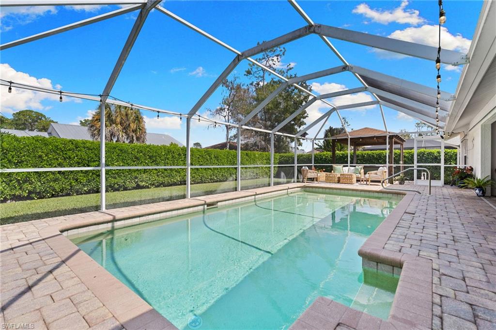 261 Kirtland DR