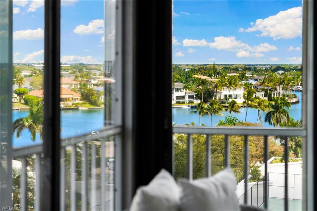 4401 Gulf Shore BLVD N D806