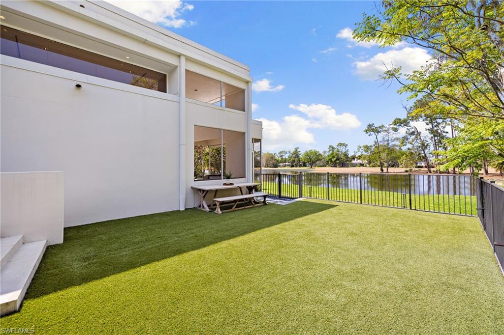 12933 Coco Plum LN