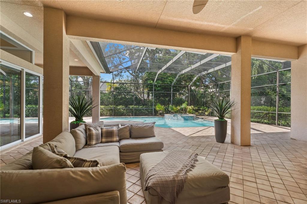 480 Terracina WAY