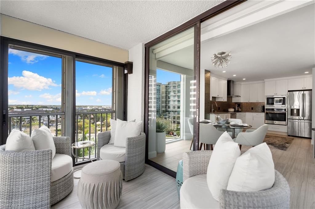4401 Gulf Shore BLVD N D806