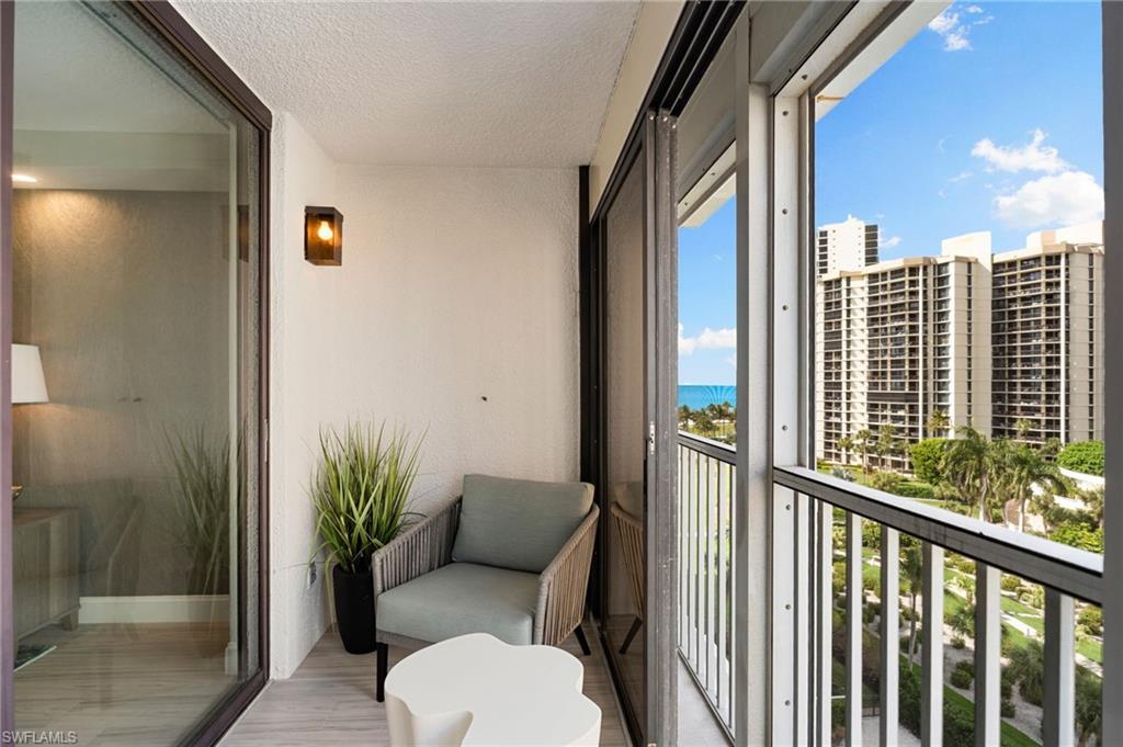 4401 Gulf Shore BLVD N D806
