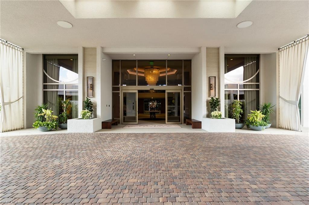 4401 Gulf Shore BLVD N D806