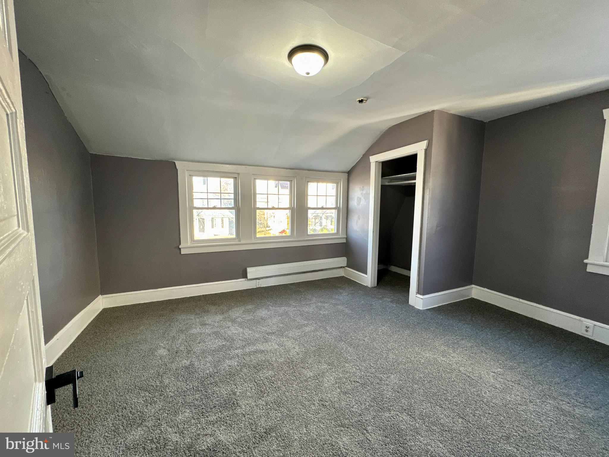 803 E Main St