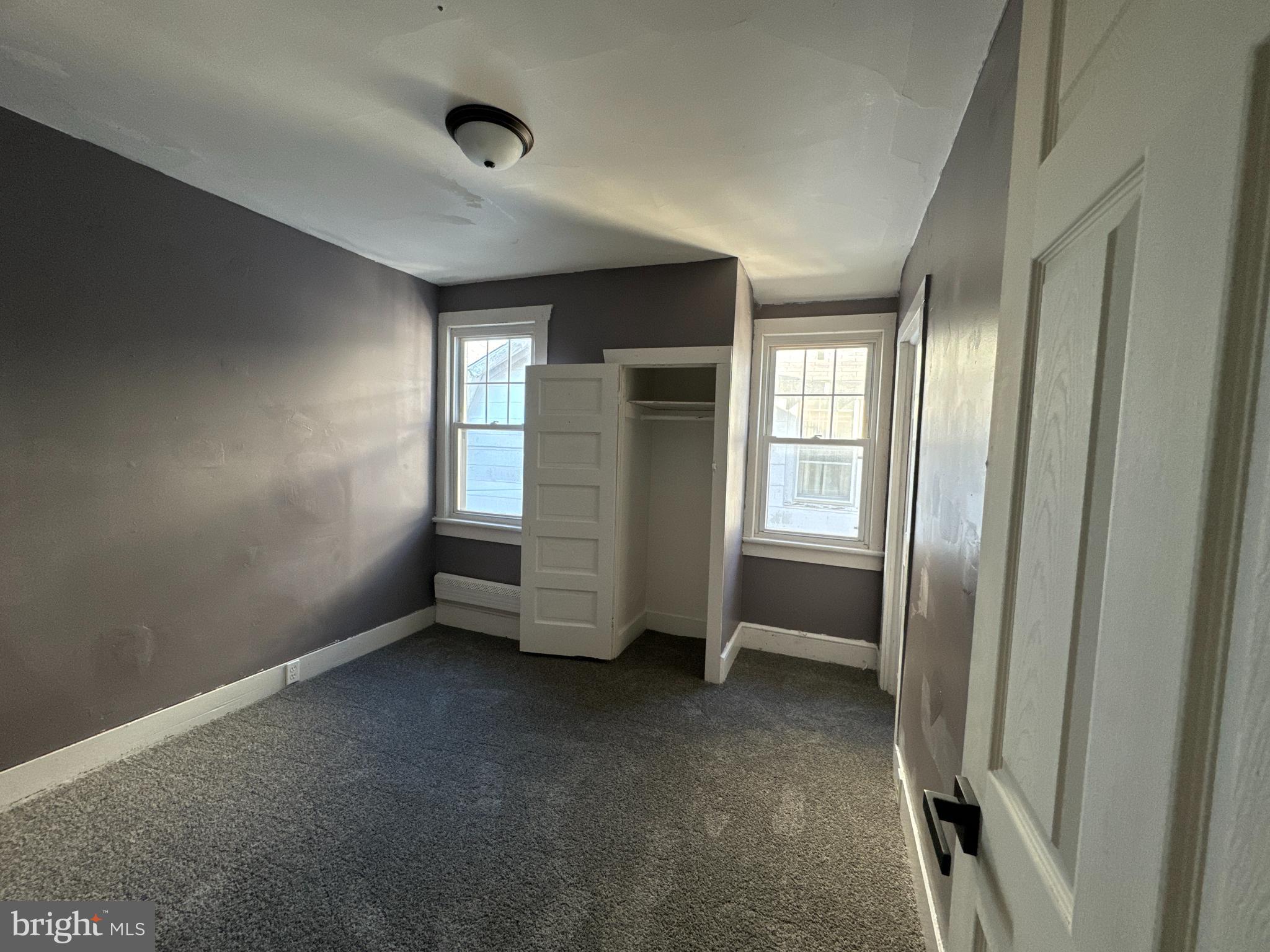 803 E Main St