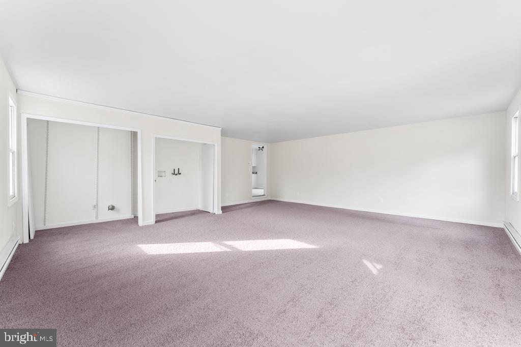 330 N Orchard Rd