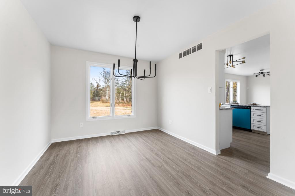 330 N Orchard Rd