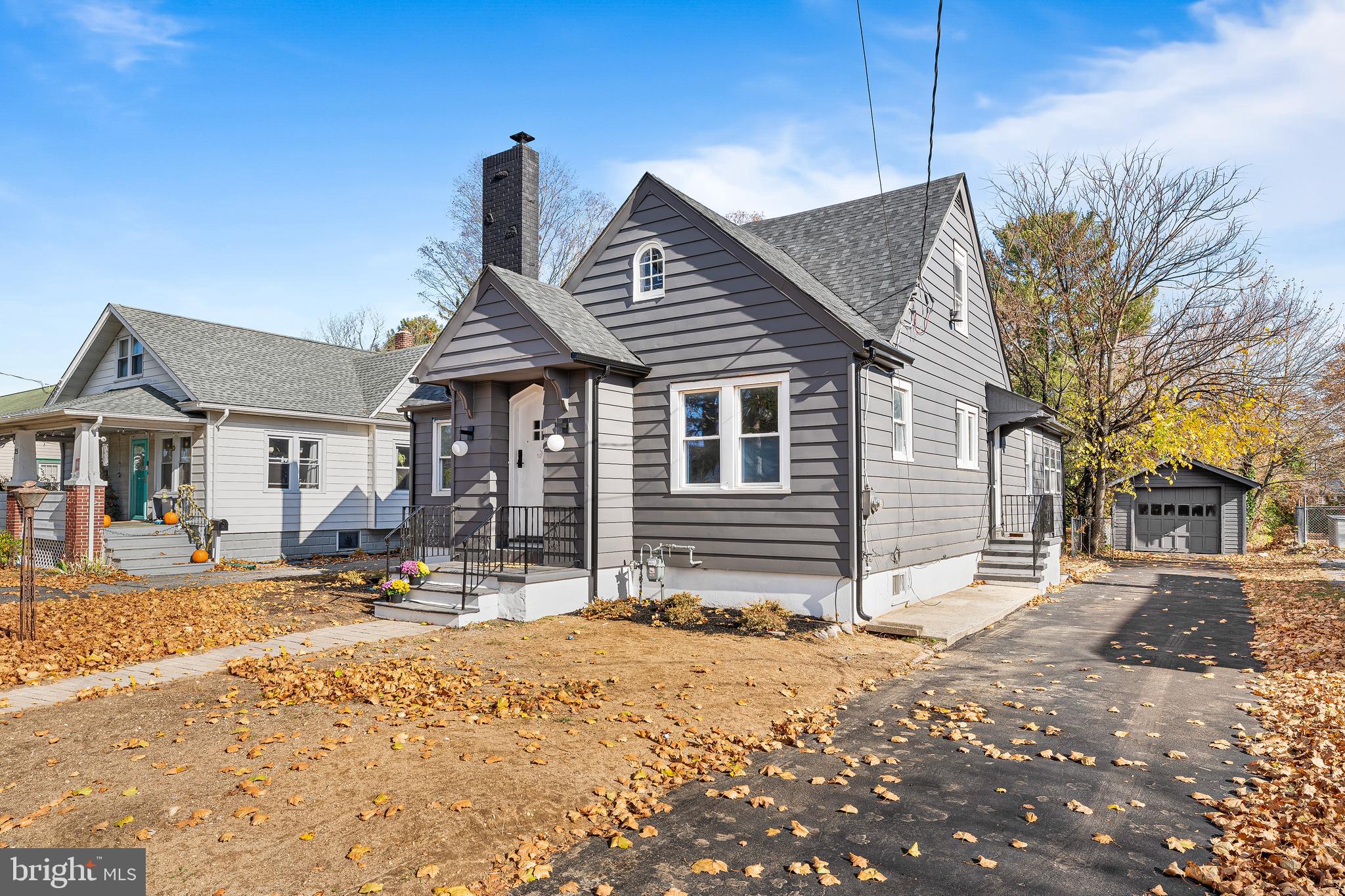 23 Victory Ave