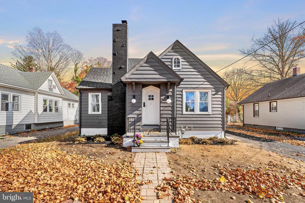 23 Victory Ave
