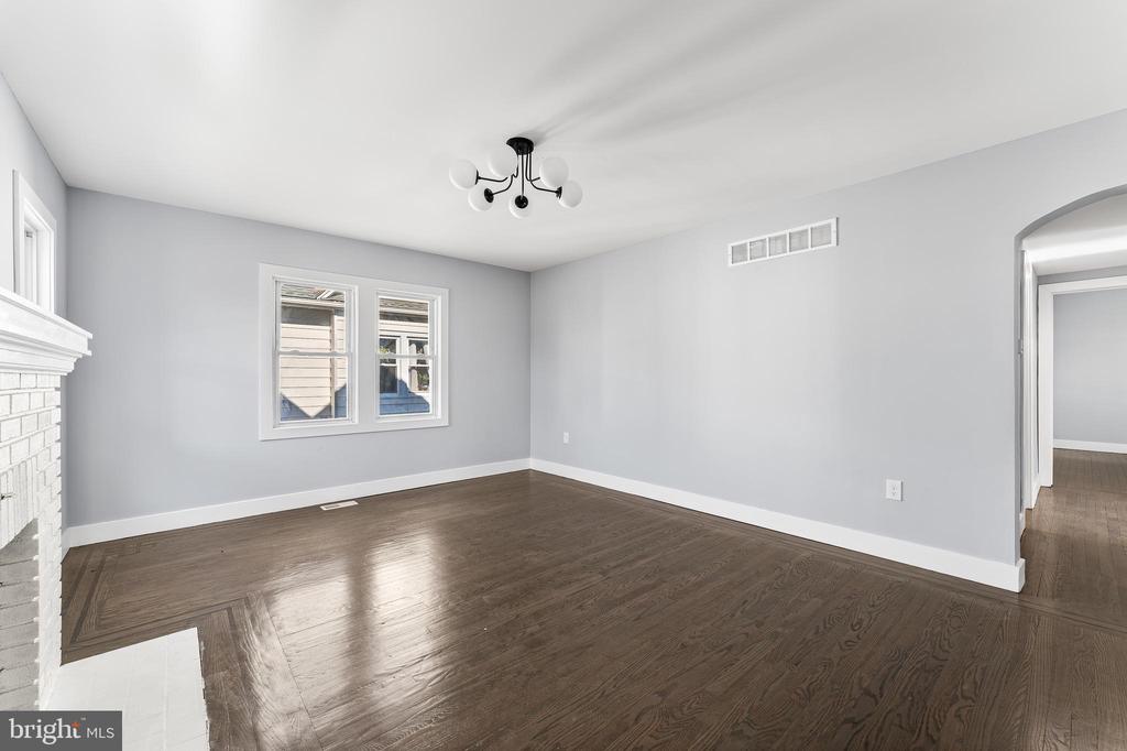 23 Victory Ave