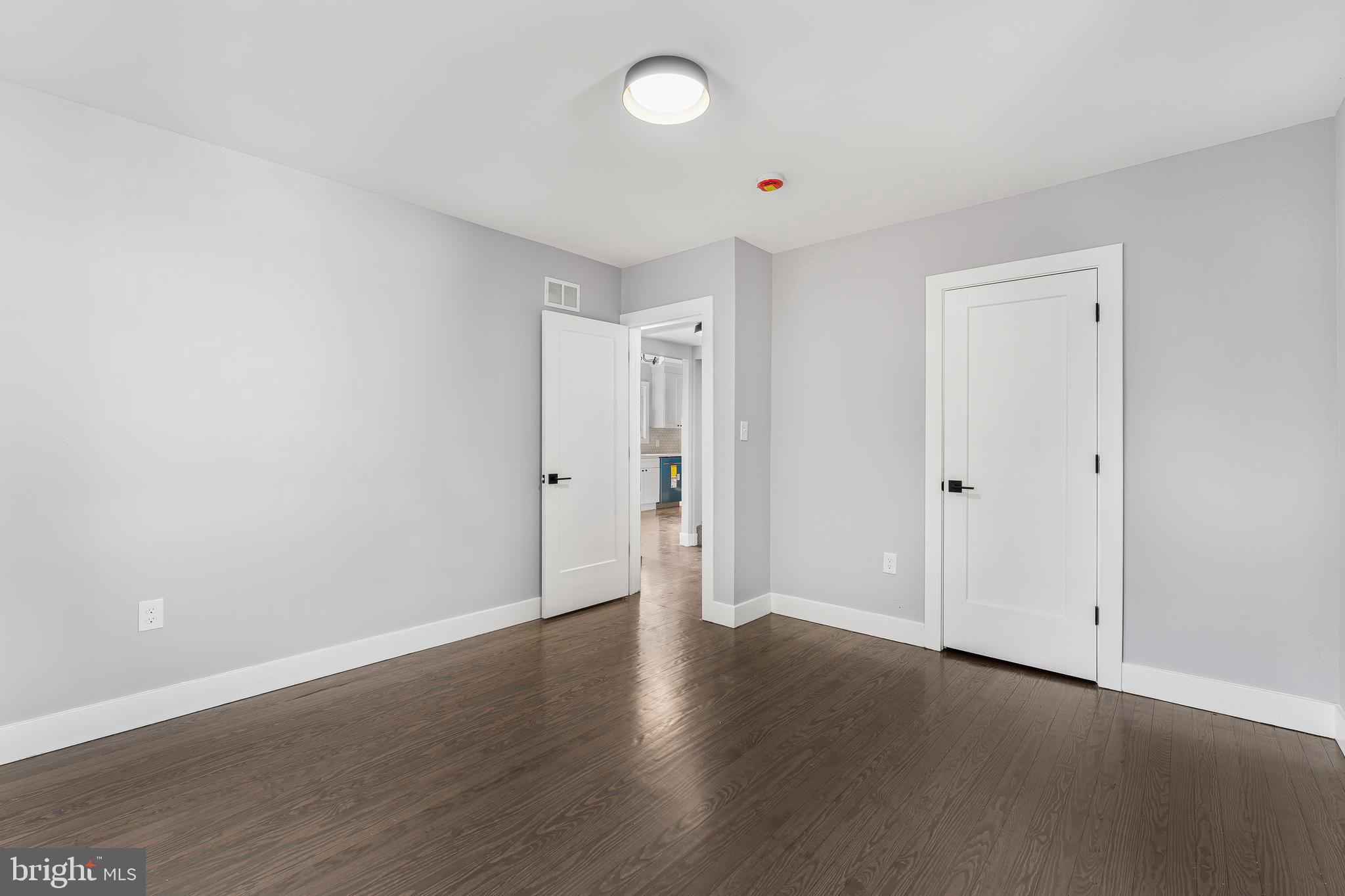 23 Victory Ave