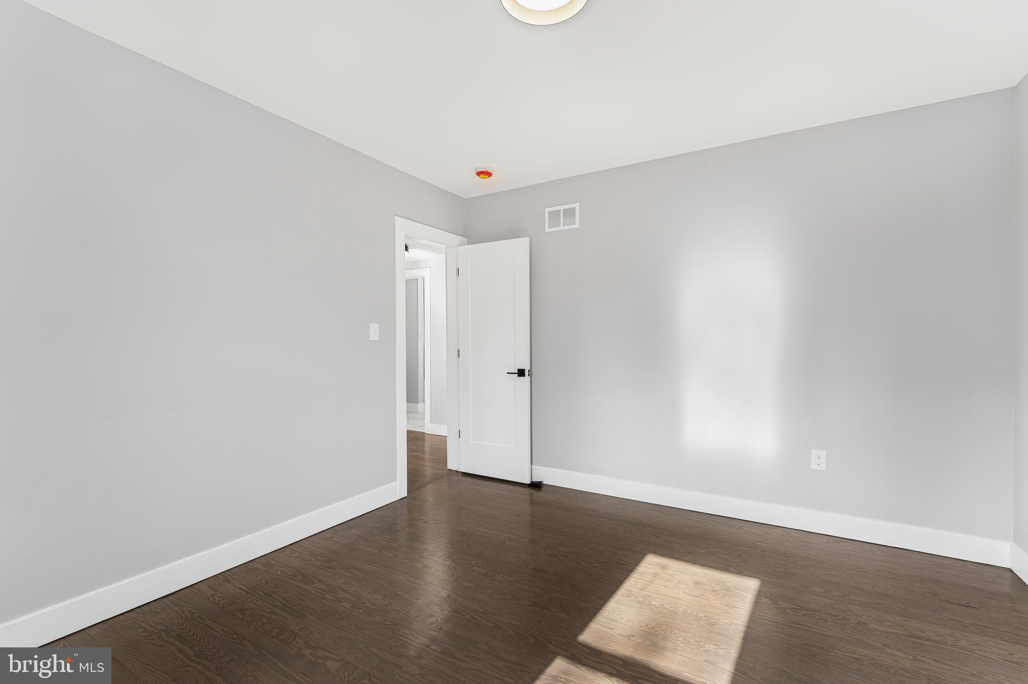 23 Victory Ave