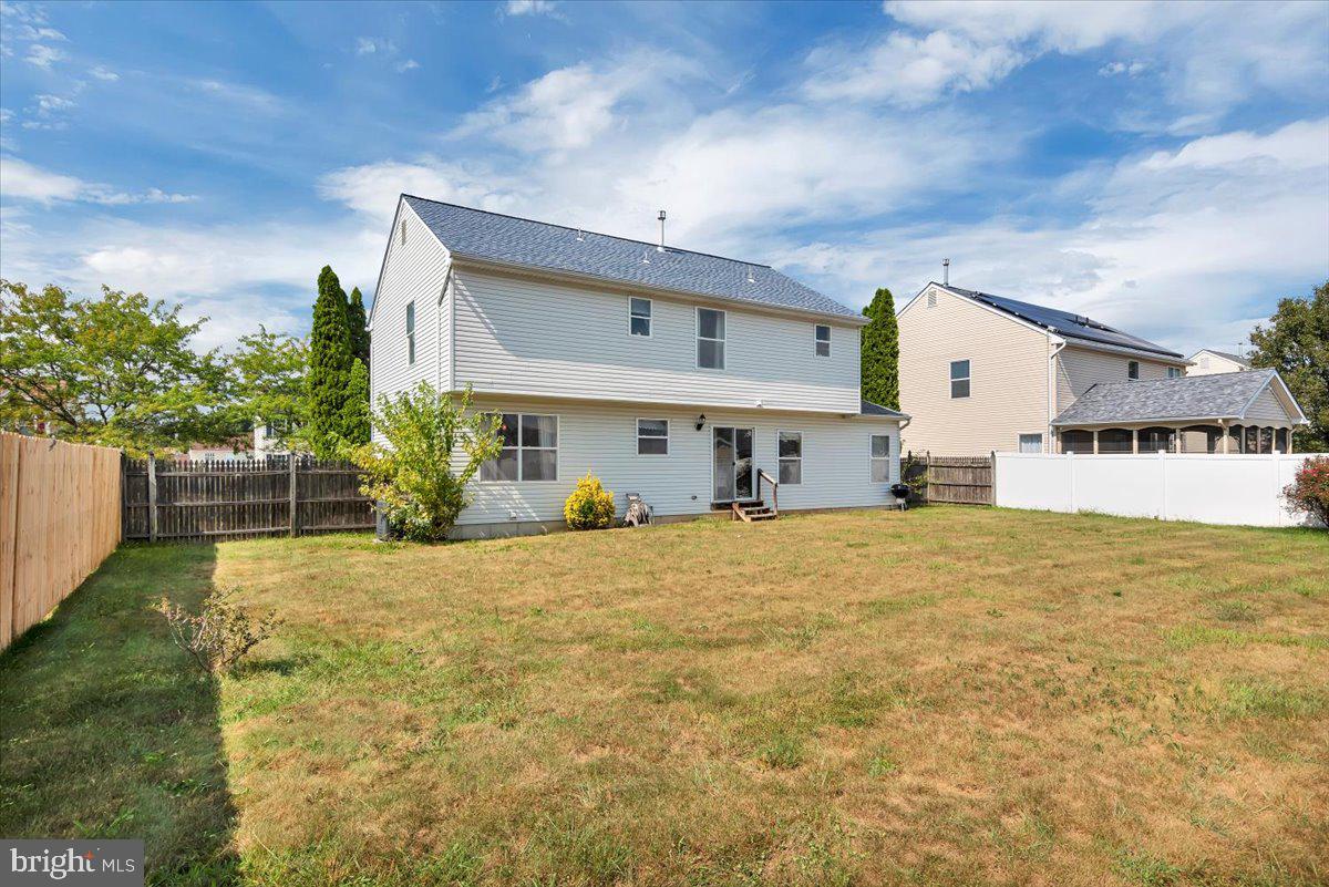 6 Sagebrush Ln