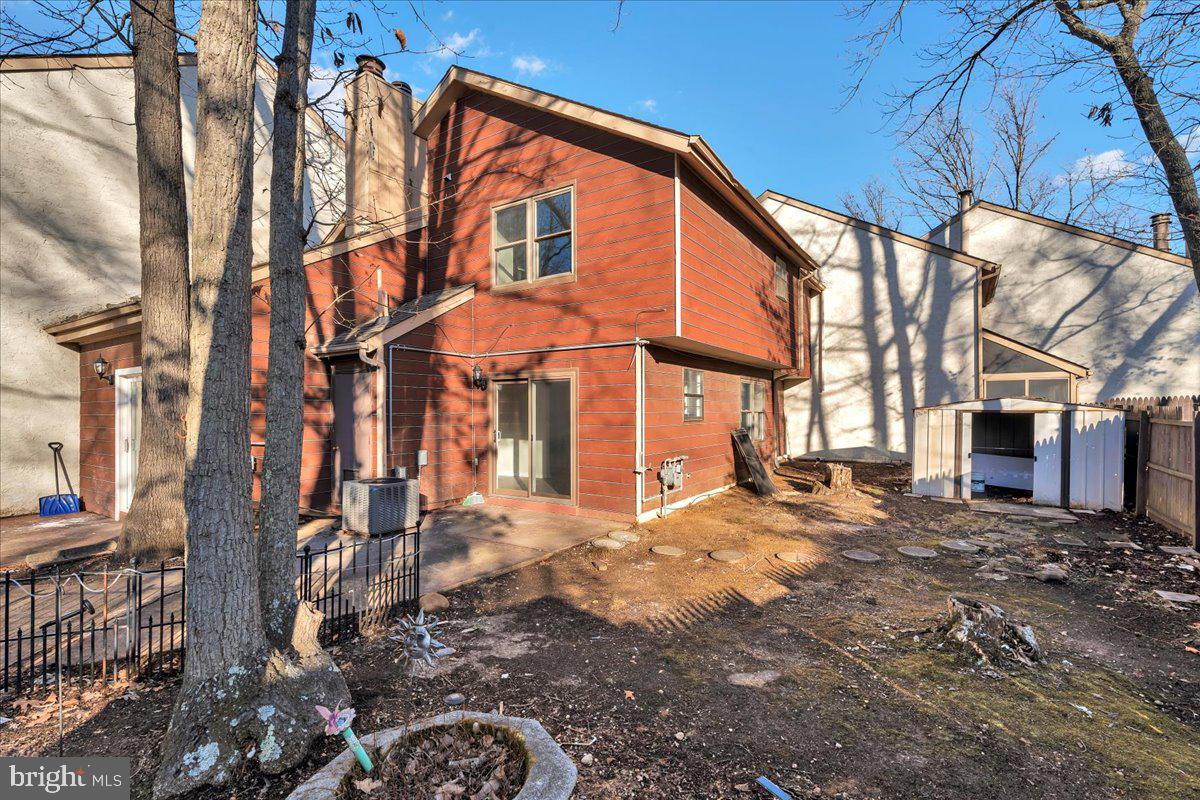 504 Jaeger Ct