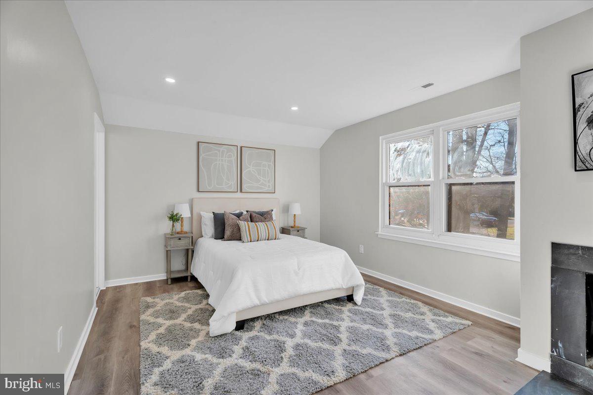 504 Jaeger Ct
