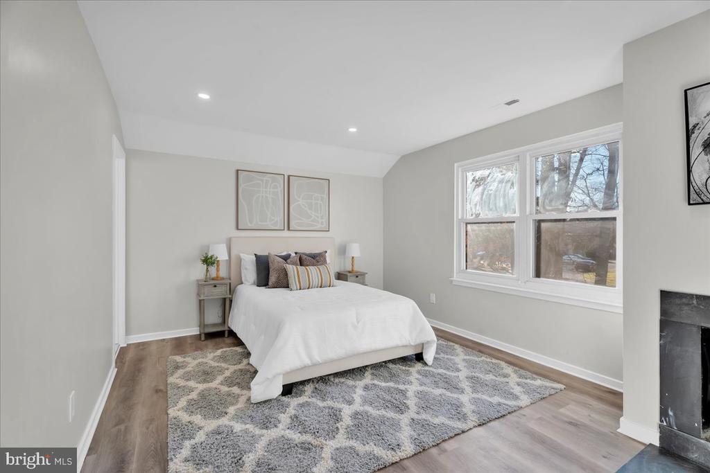 504 Jaeger Ct