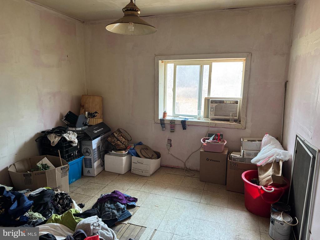 529 Fern Rd