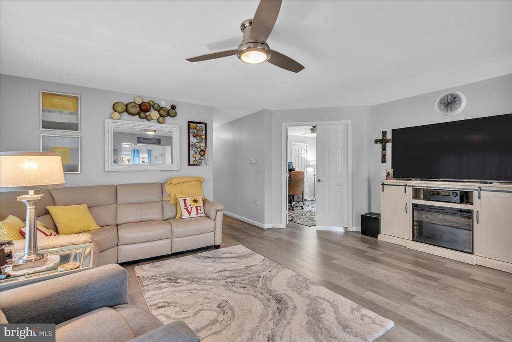 2012 Ocean Lane