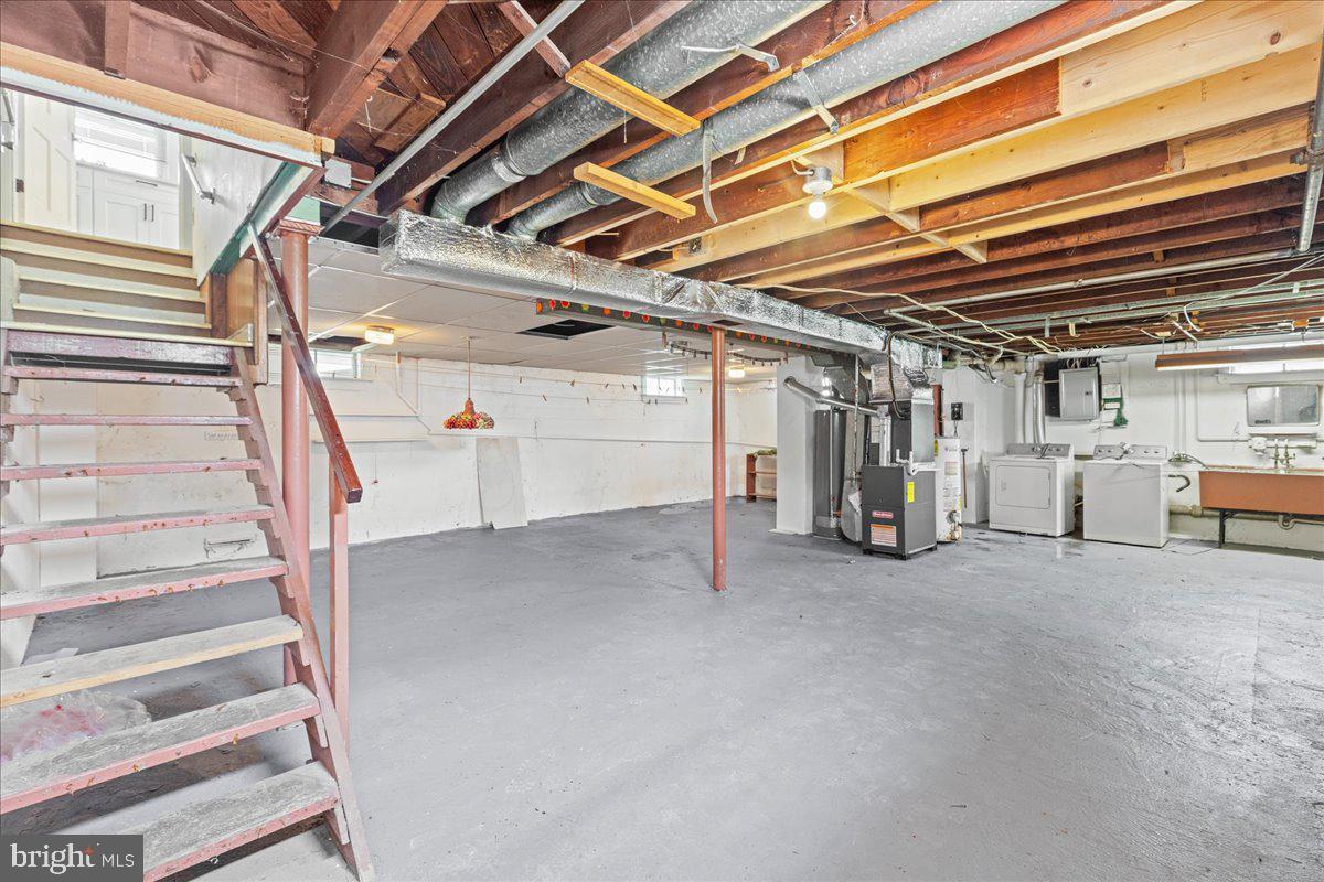 801 Cedar la