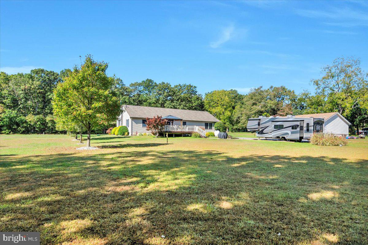 354 Alvine Rd