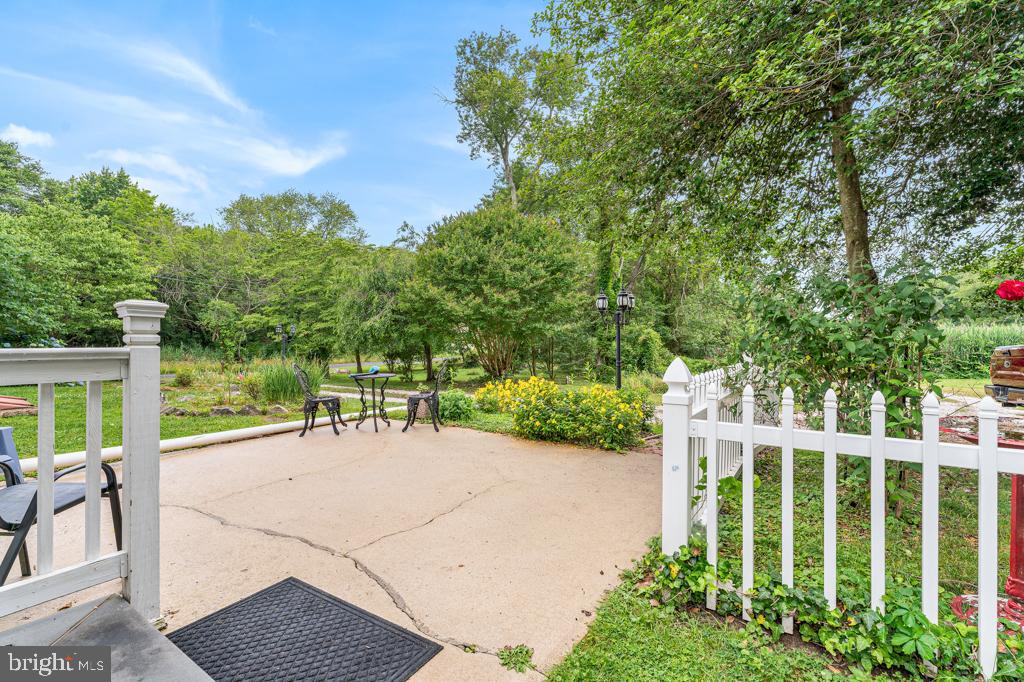 12 Supawna Rd