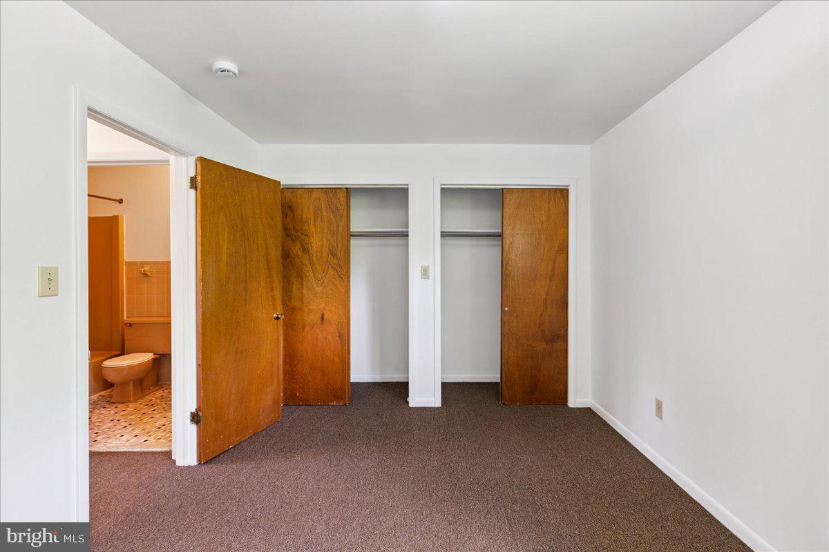 1123 ALMOND RD