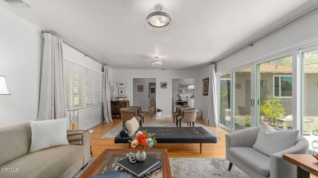 2030 N Altadena Drive