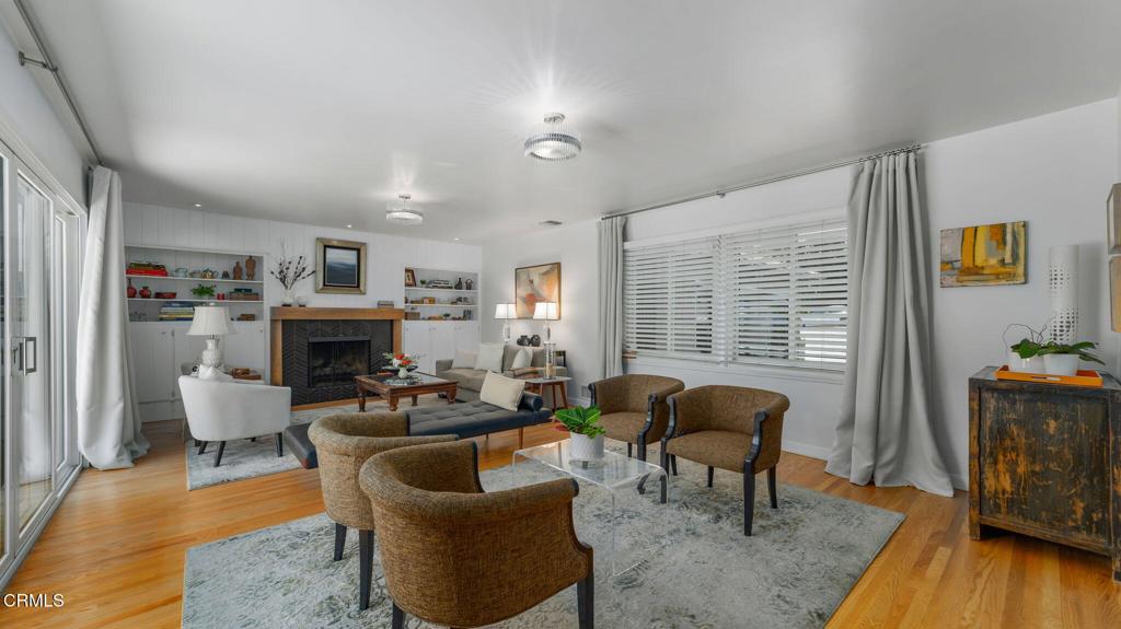 2030 N Altadena Drive