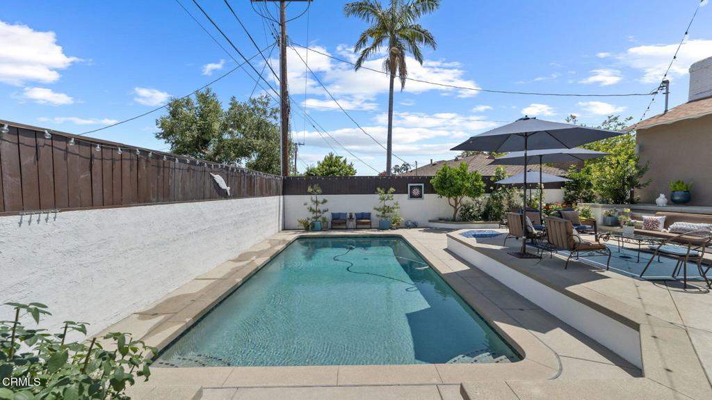 2030 N Altadena Drive