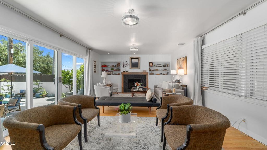 2030 N Altadena Drive