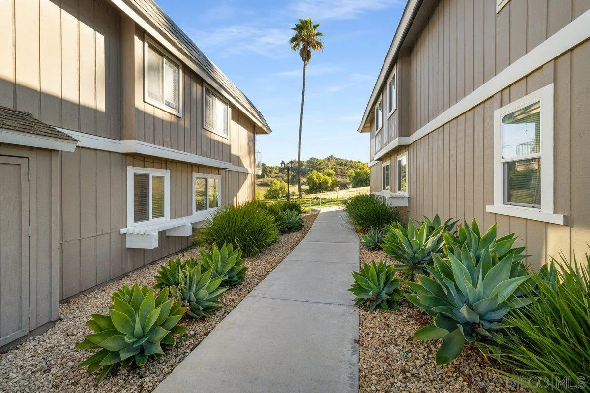 27739 Mountain Meadow Rd Unit 7