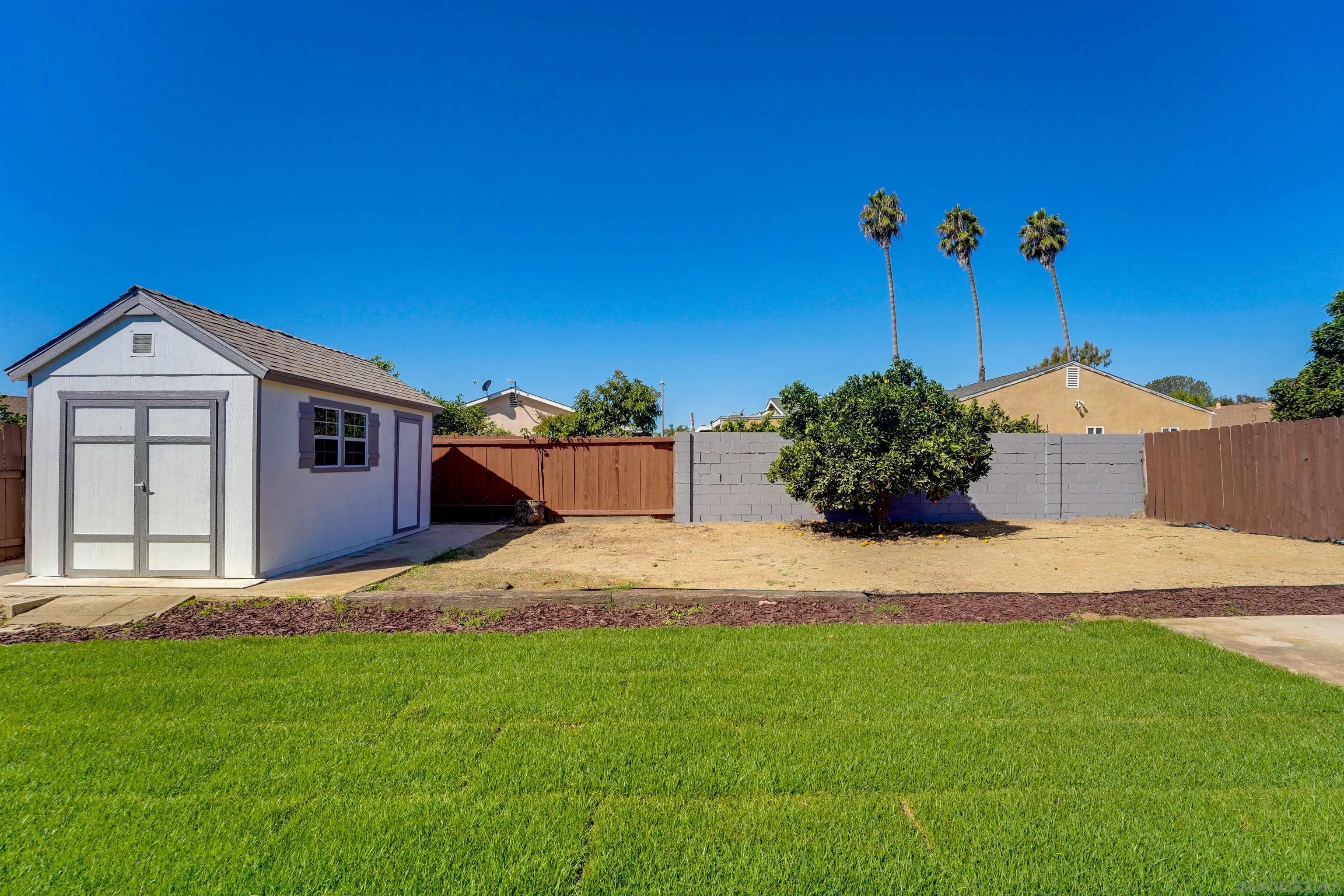 4816 Siesta Dr