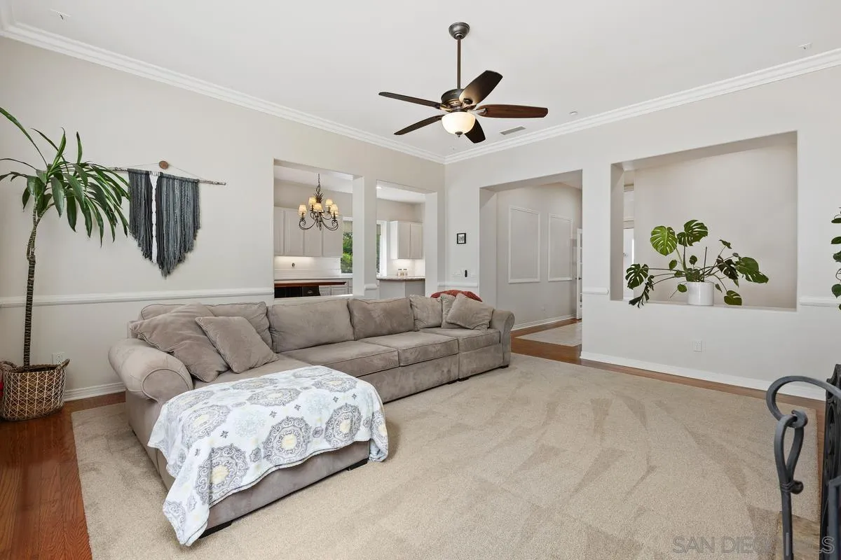 2157 Berwick Woods