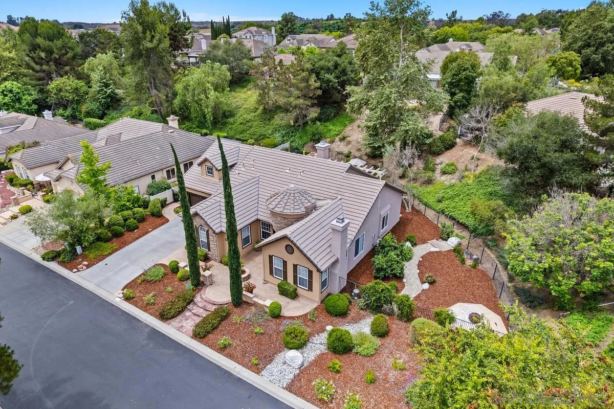 2157 Berwick Woods